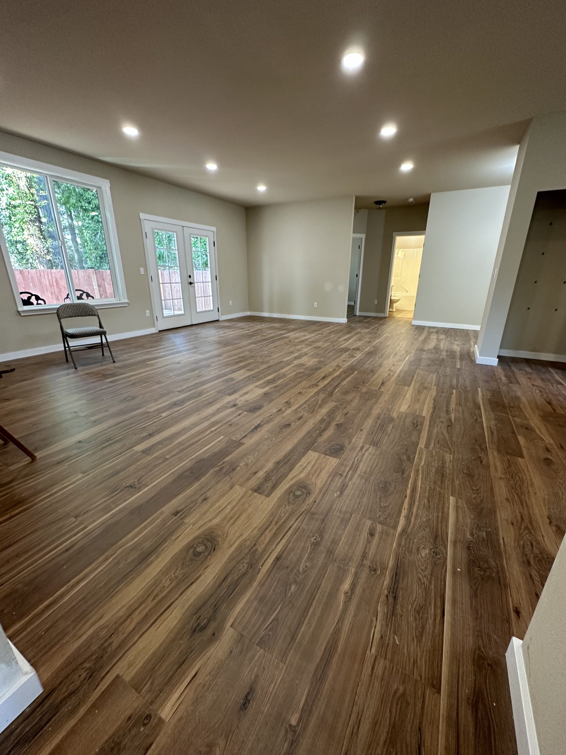 Crafting Captivating Headlines: Your awesome post title goes here img-0575